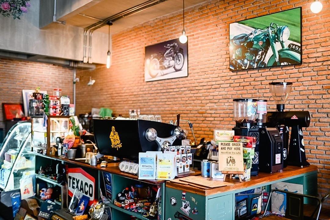 Labkoff Cafe And Hostel Kanchanaburi Luaran gambar