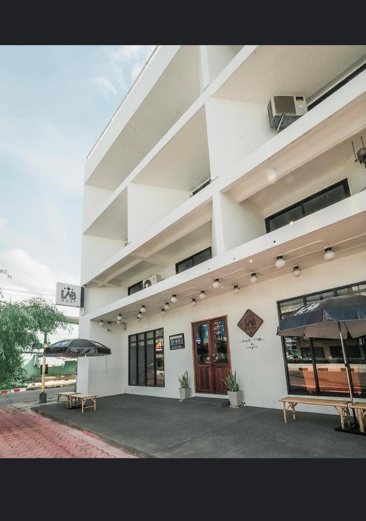 Labkoff Cafe And Hostel Kanchanaburi Luaran gambar